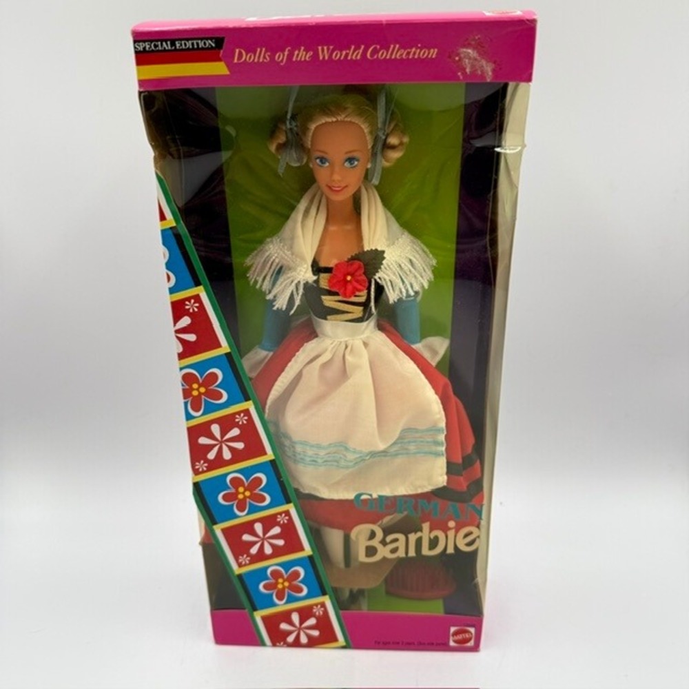 1994 German Barbie Dolls of the World Special Edition Mattel 12698 NIB